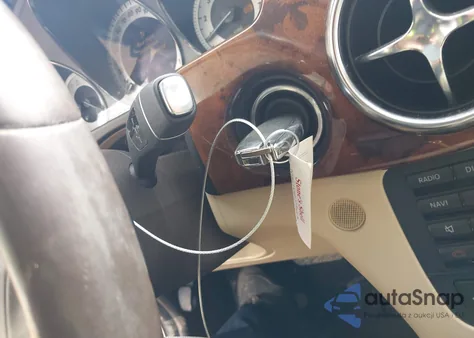 2013 Mercedes-Benz Glk 350 4Matic z USA, uszkodzony, nr VIN WDCGG8JB7DF964150